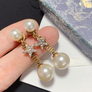 White Resin Pearl and Crystal J’Adior Antique Gold